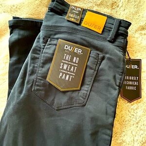 Mens NWT DU/ER dark blue incredible pants.